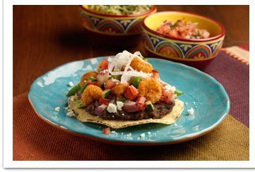 tostadas de vegetales con camarones