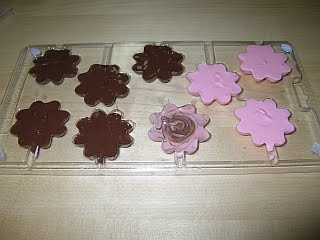 chocolate flower pops