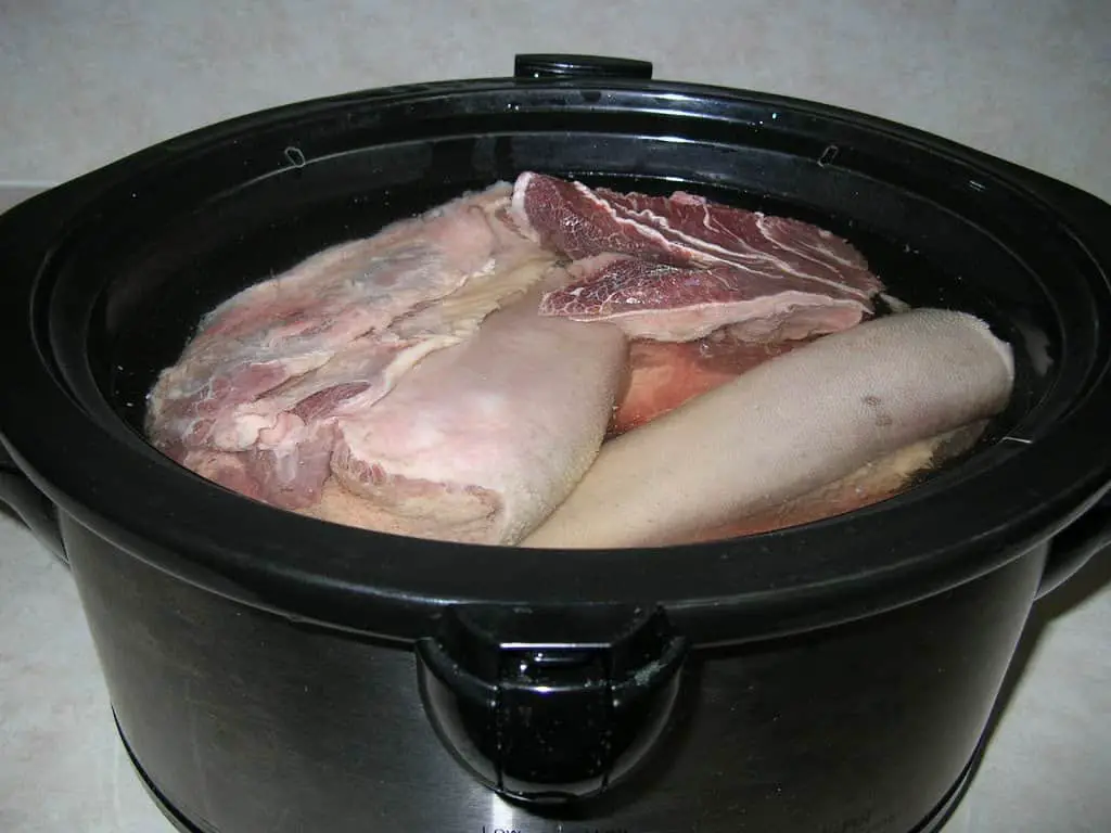 How to make barbacoa in slow cooker