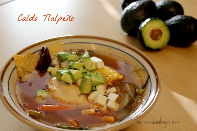 caldo tlalpeño receta