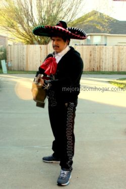 disfraz de mariachi casero