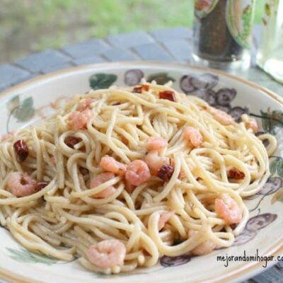 Spaghetti with Shrimp al Ajillo