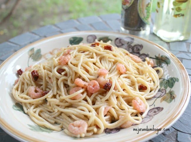 spaghetti with prawns