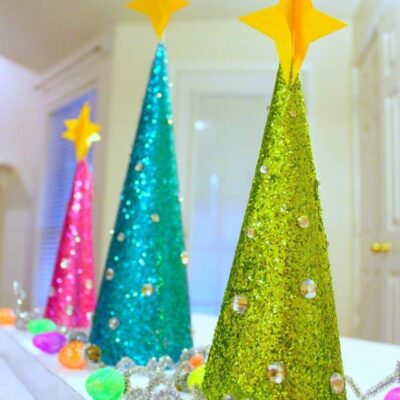 Cardboard paper Christmas tree centerpiece