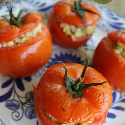 Tomatoes stuffed with rice