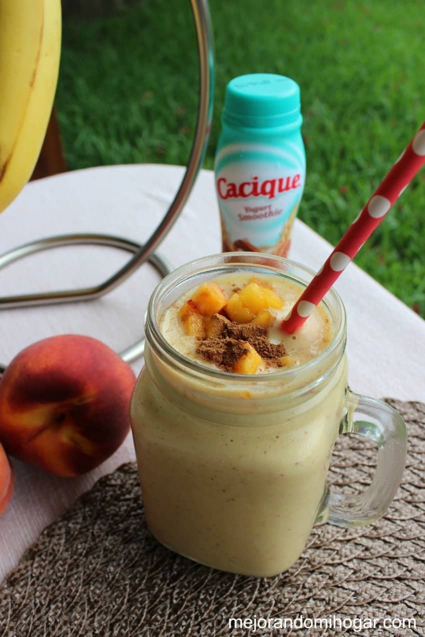 yogurth fruit smoothie and cereals