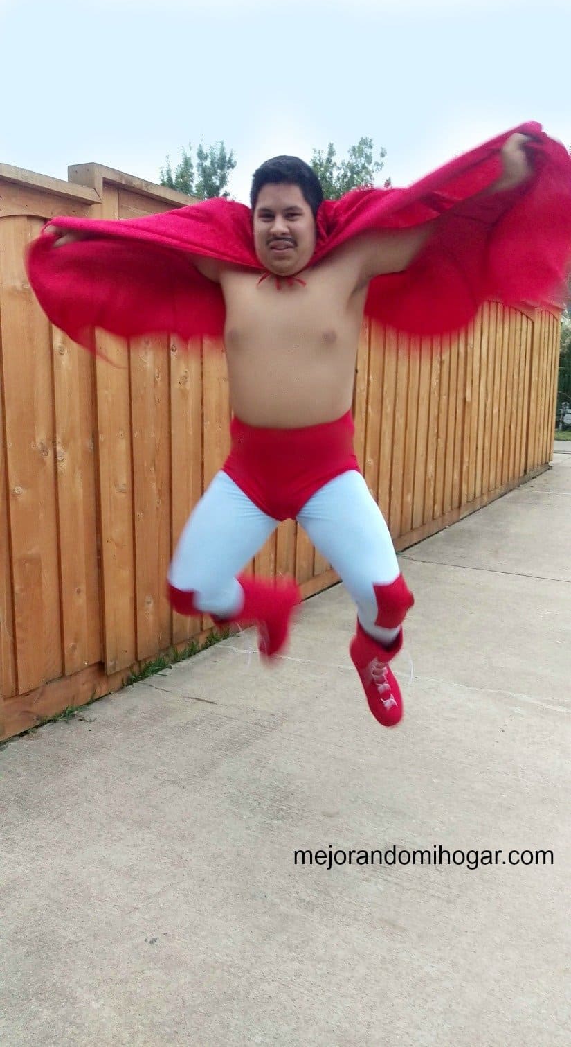 Como hacer un disfraz del luchador Nacho Libre casero