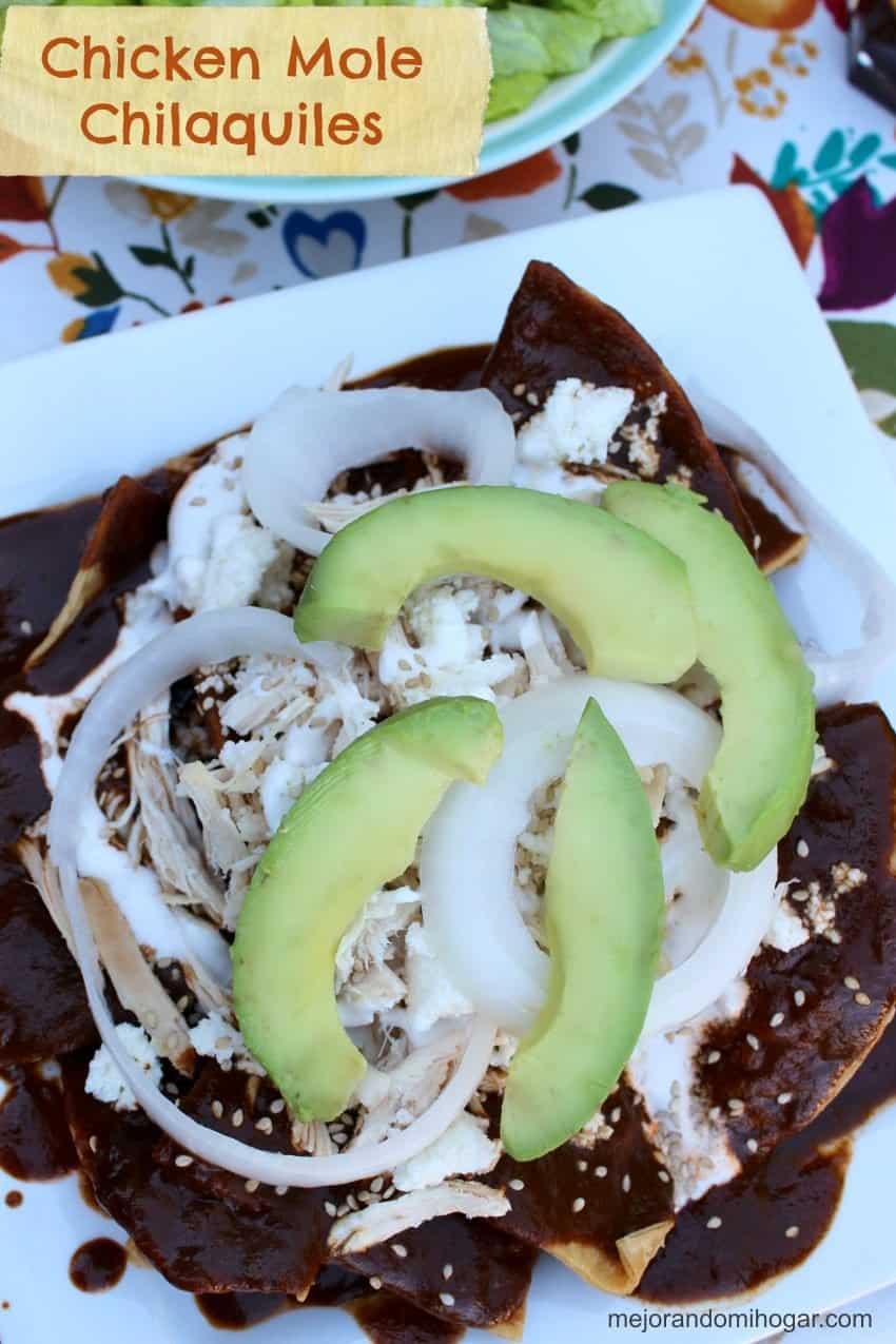 chilaquiles con mole doña maría