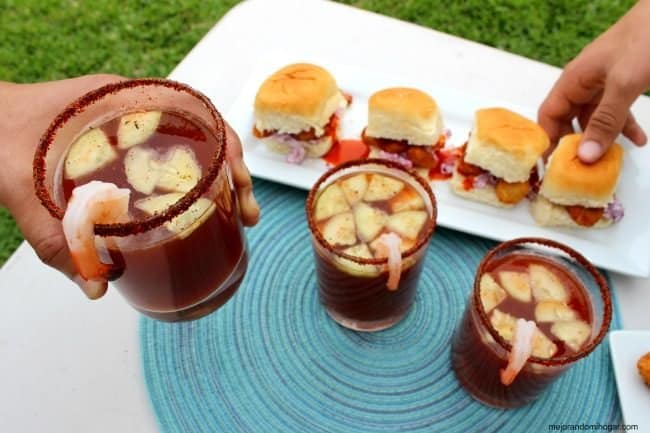 michelada con camarones y clamato