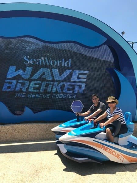 Wave Breaker: The Rescue Coaster en Sea World San Antonio