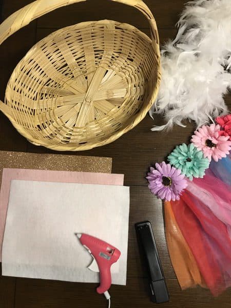 Como hacer una canasta de Unicornio para baby shower Como hacer una canasta de Unicornio para baby shower