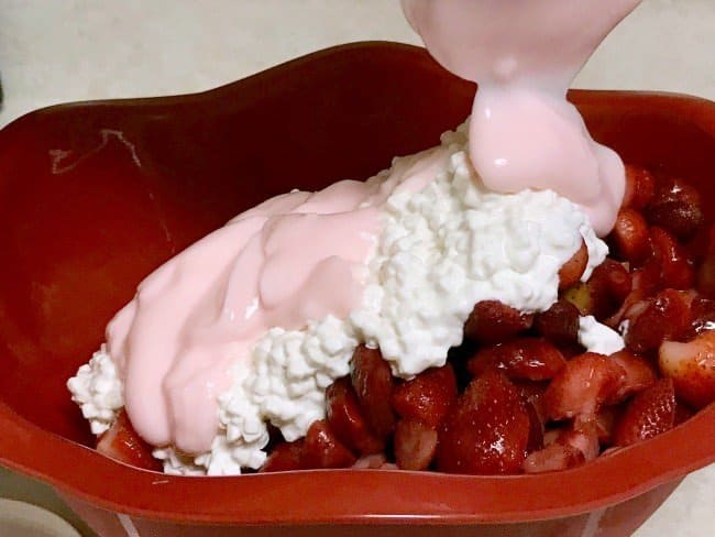 STRAWBERRY COTTAGE CHEESE keto friendly recipe