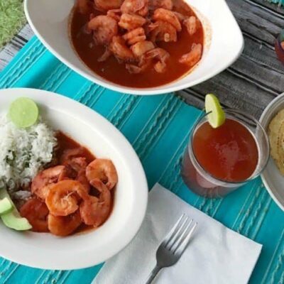 Deviled Shrimp with Clamato (Camarones a la Diabla)