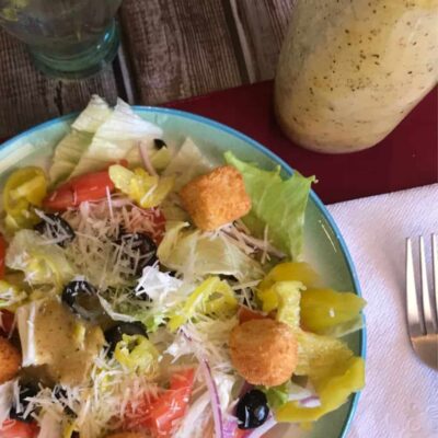 Homemade Italian salad dressing