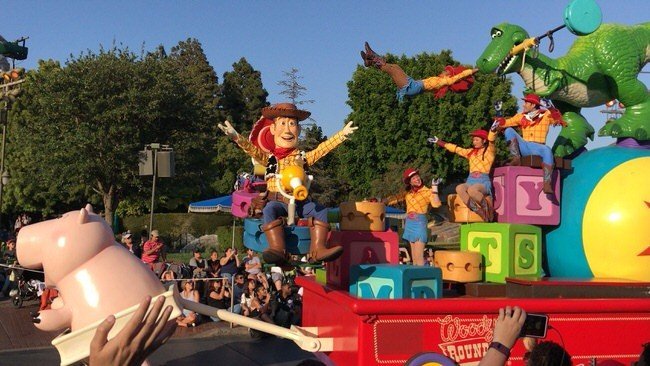pixar play parade toy story
