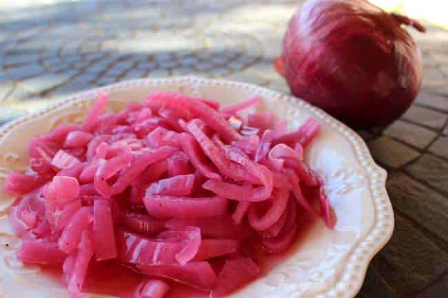 HOW TO MAKE PICKLED RED ONION 