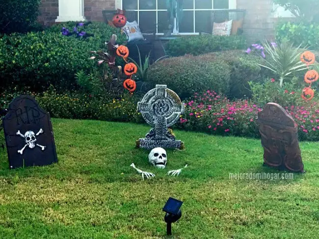 Decoraciones de Halloween para la casa o el patio • Mejorando Mi Hogar