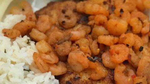 pescado con camarones