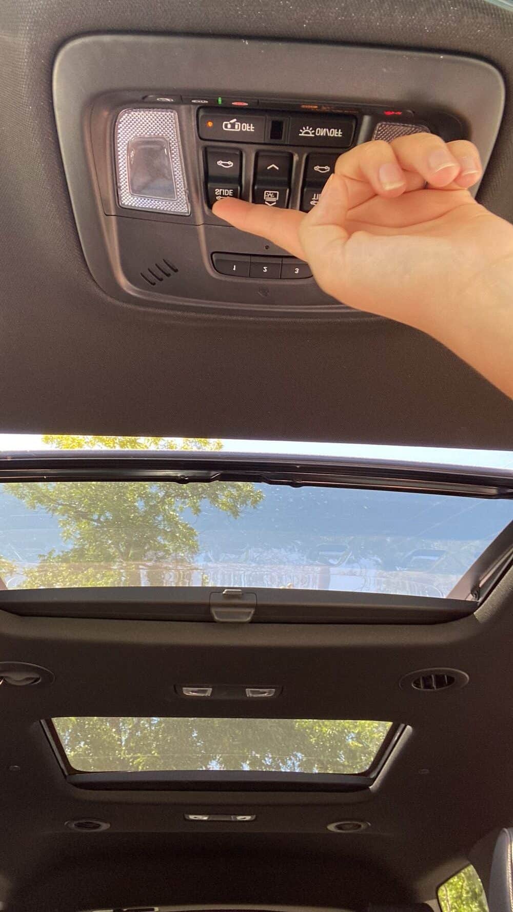 double sunroof chevrolet traverse